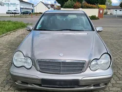 Gebraucht 2003 Mercedes C180 Limousine | 950 € (Superpreis)