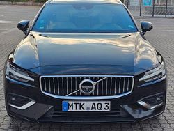 Schwarz Gebraucht 2018 Volvo V60 Inscription Kombi | 22.999 € (Etwas zu teuer)