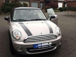 Grau Gebraucht 2013 Mini Cooper Kleinwagen | 6.699 € (Fairer Preis)