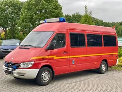 Rot Gebraucht 2000 Mercedes Sprinter Van | 14.000 €