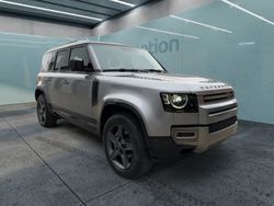 Grau Gebraucht 2024 Land Rover Defender SE Dynamic SUV | 78.100 € (Superpreis)