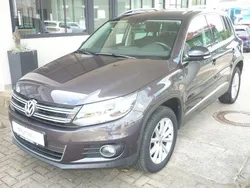 Grau Gebraucht 2016 VW Tiguan LOUNGE SUV | 17.880 € (Superpreis)