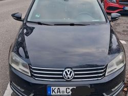 Schwarz Gebraucht 2011 VW Passat Highline Limousine | 4.500 € (Superpreis)