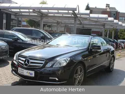 Obsidianschwarz Gebraucht 2010 Mercedes E250 Cabrio | 12.990 € (Fairer Preis)