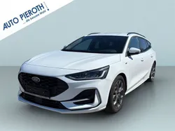 Frozen white Gebraucht 2024 Ford Focus ST-Line Kombi | 27.850 € (Fairer Preis)