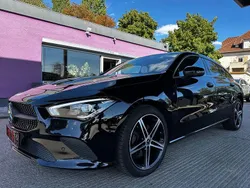 Schwarz Gebraucht 2020 Mercedes CLA200 Shooting Brake Kombi | 23.990 € (Fairer Preis)