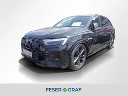 Mythosschwarz metallic Gebraucht 2024 Audi Q7 S-Line SUV | 87.940 € (Teuer)