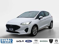 Weiß Gebraucht 2022 Ford Fiesta Titanium Kleinwagen | 17.810 € (Guter Preis)