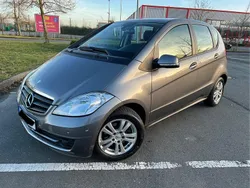 Grau Gebraucht 2011 Mercedes A180 Elegance Van / Kleinbus | 7.250 € (Etwas zu teuer)