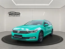 Grün Gebraucht 2018 VW Passat Comfortline Kombi | 12.990 € (Fairer Preis)