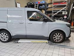 Kaktus Gebraucht 2024 Ford Transit Limited Van / Kleinbus | 21.635 € (Fairer Preis)