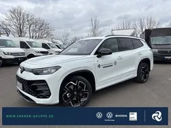 Pure white Gebraucht 2025 VW Tayron R-line SUV | 65.900 € (Guter Preis)