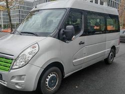 Silber Gebraucht 2018 Opel Movano Van | 9.999 € (Etwas zu teuer)