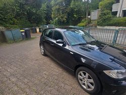 Schwarz Gebraucht 2006 BMW 120 Sport Line Kleinwagen | 4.490 € (Fairer Preis)