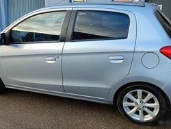 Silber Gebraucht 2014 Mitsubishi Space Star Top Kleinwagen | 4.000 € (Superpreis)