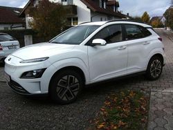 Weiß Gebraucht 2021 Hyundai Kona Select SUV | 14.900 € (Guter Preis)