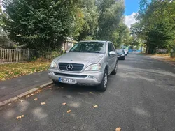 Silber Gebraucht 2004 Mercedes ML270 SUV | 5.500 €