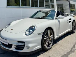 Carraraweiß metallic Gebraucht 2010 Porsche 911 Turbo S Cabriolet Chrono Cabrio | 125.000 €
