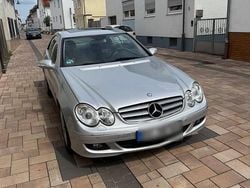 Silber Gebraucht 2007 Mercedes CLK500 Coupé | 11.999 € (Fairer Preis)