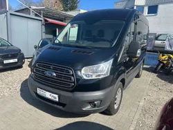 Schwarz Gebraucht 2019 Ford Transit Trend Van / Kleinbus | 17.950 € (Guter Preis)