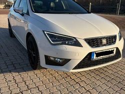 Weiß Gebraucht 2016 Seat Leon FR Limousine | 11.299 € (Fairer Preis)