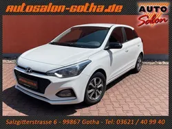 Weiß Gebraucht 2020 Hyundai i20 Advantage Kleinwagen | 12.890 € (Etwas zu teuer)