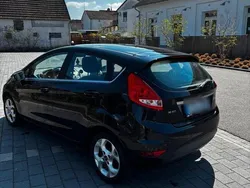 Schwarz Gebraucht 2010 Ford Fiesta Titanium Kleinwagen | 4.000 € (Fairer Preis)