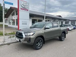 Grün Neu 2025 Toyota HiLux Comfort Abholung | 54.850 € (Fairer Preis)