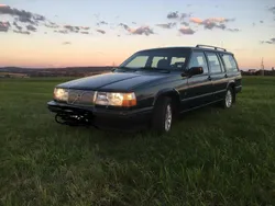 Grün Gebraucht 1994 Volvo 945 Kombi | 12.350 €