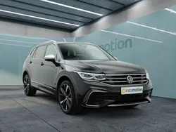 Schwarz Gebraucht 2024 VW Tiguan Allspace R-line SUV | 44.899 € (Fairer Preis)
