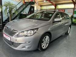 Grau Gebraucht 2014 Peugeot 308 Business-Line Kombi | 5.490 € (Fairer Preis)