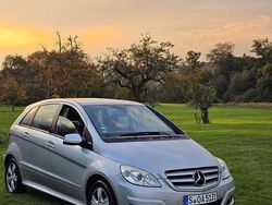 Gebraucht 2009 Mercedes B150 Van / Kleinbus | 3.100 € (Fairer Preis)