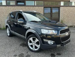 Schwarz Gebraucht 2012 Chevrolet Captiva SUV | 5.333 € (Superpreis)