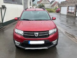 Rot Gebraucht 2014 Dacia Sandero Stepway Ambiance Kleinwagen | 6.800 € (Superpreis)