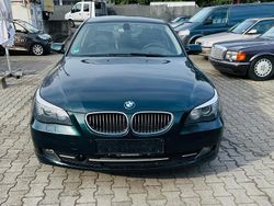 Grün Gebraucht 2007 BMW 530 Limousine | 4.850 € (Superpreis)