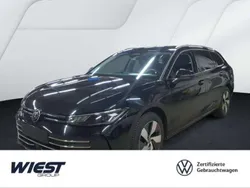Grenadillschwarz metallic Gebraucht 2024 VW Passat Business Kombi | 30.850 € (Fairer Preis)