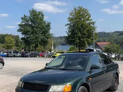 Grün Gebraucht 1997 VW Passat Limousine | 1.650 € (Fairer Preis)