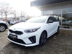 Weiß Gebraucht 2021 Kia Ceed Sportswagon GT-Line Kombi | 19.900 € (Etwas zu teuer)