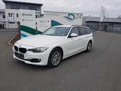 Weiß Gebraucht 2013 BMW 320 Performance Limousine | 9.390 € (Guter Preis)