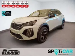 Okenit weiß/dach schwarz Gebraucht 2024 Peugeot 2008 GT SUV | 21.980 € (Guter Preis)