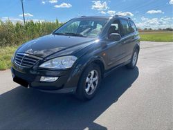 Schwarz Gebraucht 2010 Ssangyong (KGM) Kyron SUV | 2.200 €