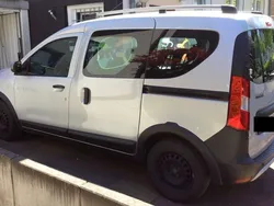 Grau Gebraucht 2018 Dacia Dokker Celebration Van | 11.200 € (Fairer Preis)