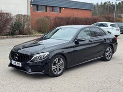 Schwarz Gebraucht 2018 Mercedes C220 AMG line Limousine | 16.999 € (Etwas zu teuer)