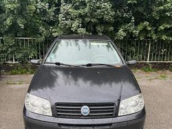 Schwarz Gebraucht 2006 Fiat Punto Kleinwagen | 250 € (Superpreis)