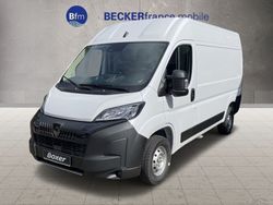 Weiß Gebraucht 2024 Peugeot Boxer Van | 26.990 € (Guter Preis)