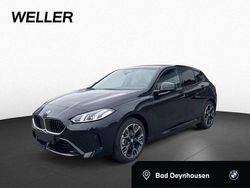 Saphirschwarz (schwarz) Neu 2025 BMW 120 Comfort Edition Kleinwagen | 35.920 € (Fairer Preis)