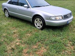 Silber Gebraucht 1996 Audi A8 Limousine | 5.500 € (Teuer)