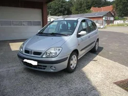 Silber Gebraucht 2003 Renault Scénic Authentique Van / Kleinbus | 1.350 € (Fairer Preis)