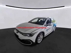 Weiss Gebraucht 2022 VW Golf Alltrack Kombi | 25.949 € (Superpreis)