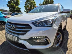 Weiß Gebraucht 2015 Hyundai Santa Fe Style SUV | 21.400 € (Etwas zu teuer)